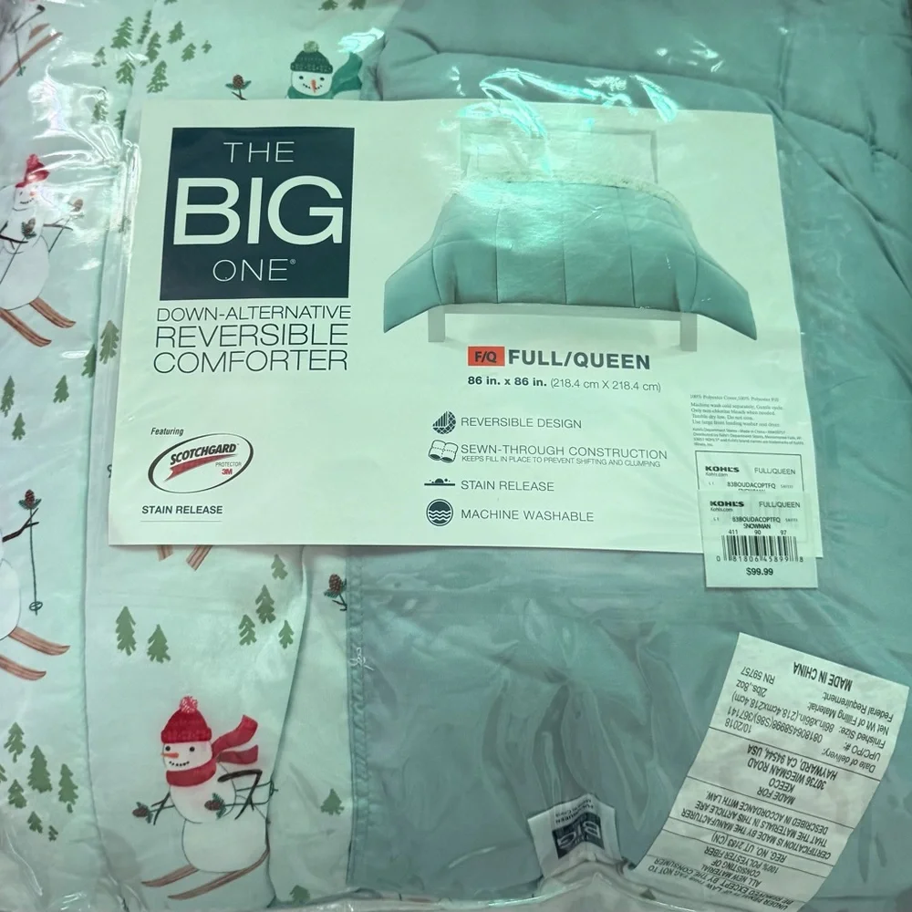 New full queen comforter